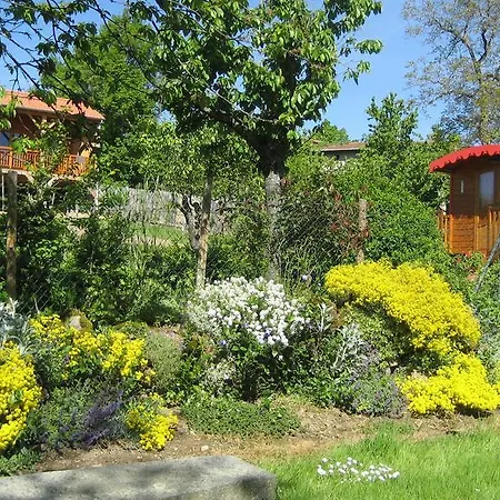 Les Mathieux La Cabane D'en Vakantiehuis